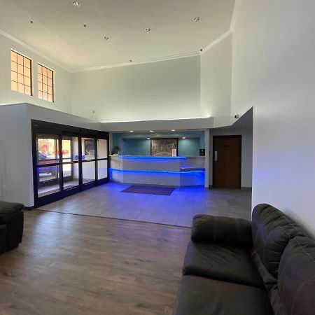 מלון Super 8 By Wyndham אוליב בראנץ' מראה חיצוני תמונה