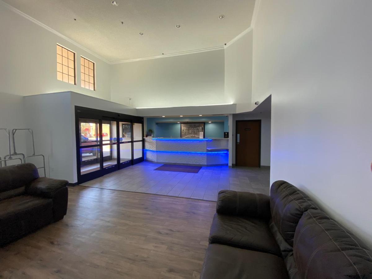מלון Super 8 By Wyndham אוליב בראנץ' מראה חיצוני תמונה